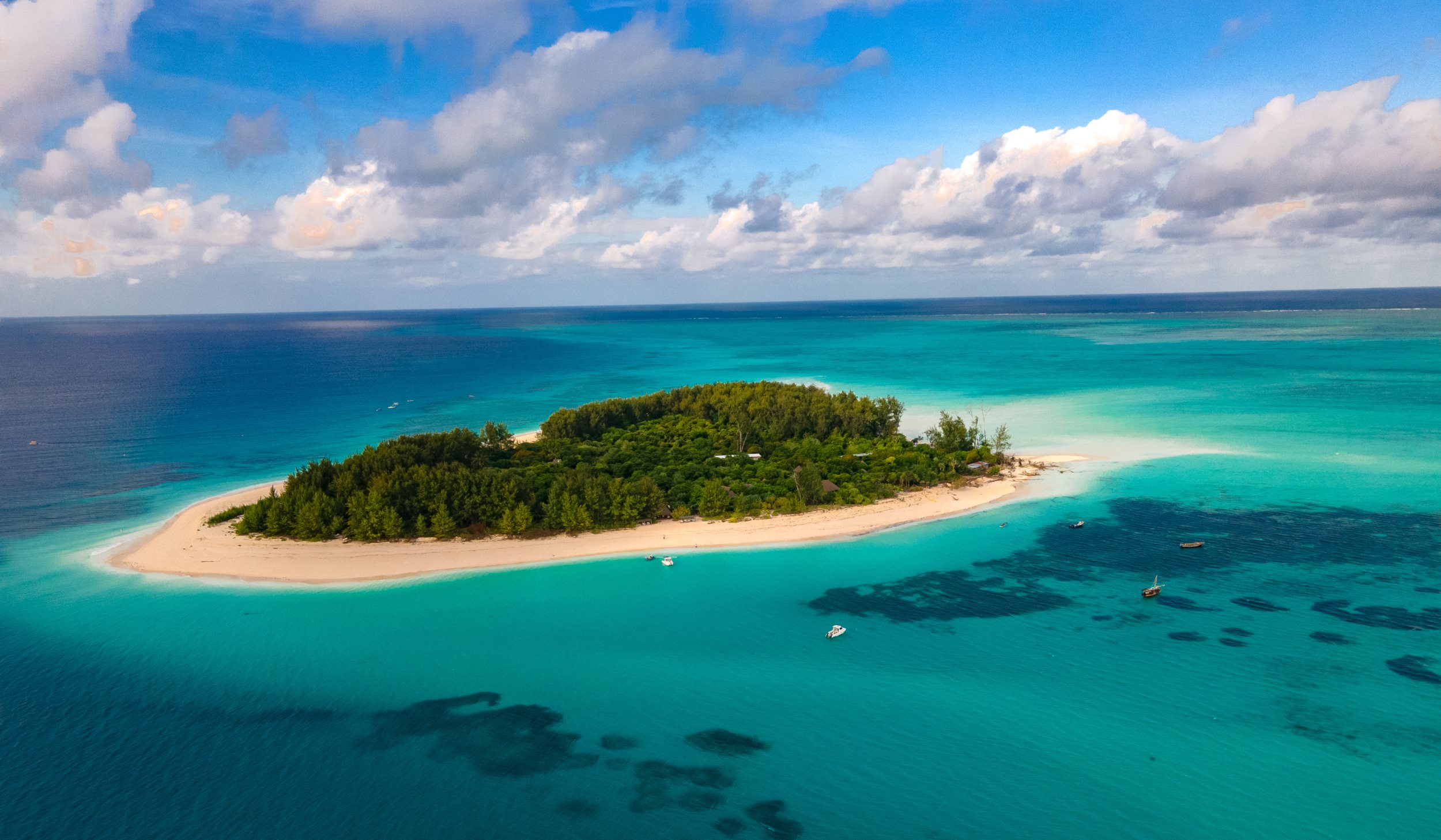 Zanzibar Island Paradise - Roshack Adventures Safaris